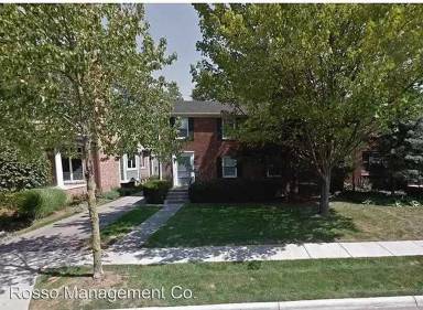 Main picture of 773 Henrietta St