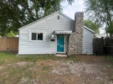 Main picture of 1529 E Seminole St