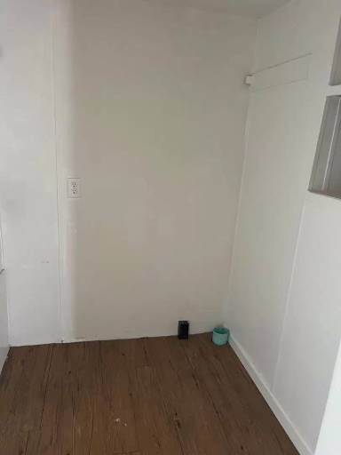 Main picture of 40 Honey Bee Ln