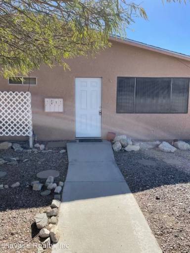 Main picture of 2540 Palisades Dr