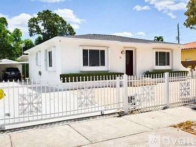 Main picture of 311 SW 56th Ave