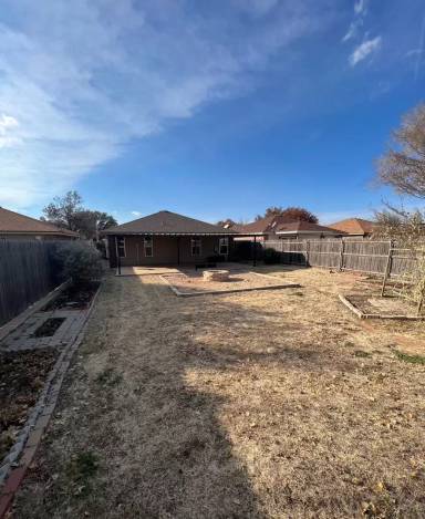 Main picture of 8503 Vernon Ave