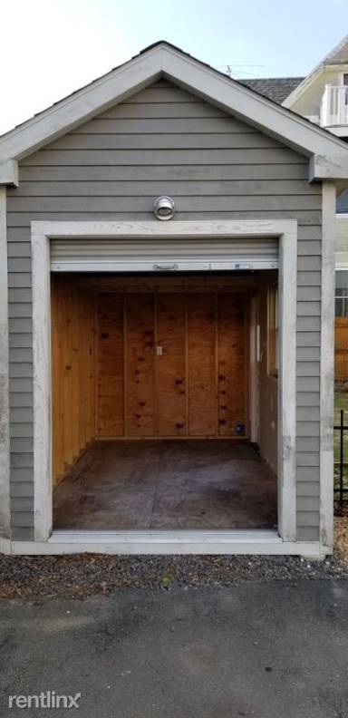 Main picture of 7 Winchester Ct