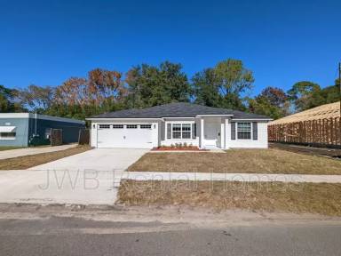 Main picture of 7621 Arble Dr