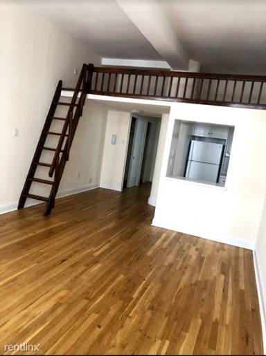 Main picture of 1 Astor Place