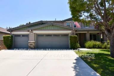 Main picture of 35781 Bobcat Way
