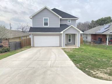 Main picture of 5325 Carver Dr