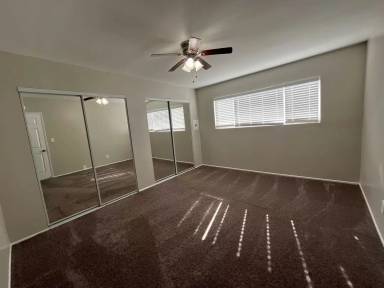 Main picture of 1550 Henderson Ave