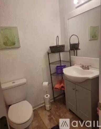 Main picture of 2512 Friendship Rd