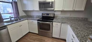Main picture of 375 S Memphis Way
