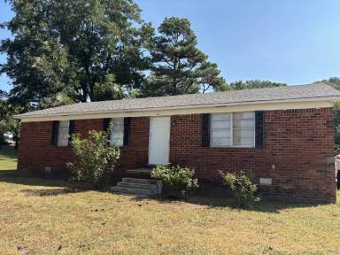 Main picture of 390 Springfield Rd