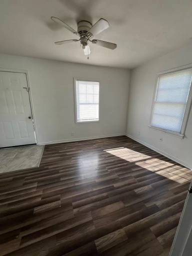 Main picture of 1808 N Park St