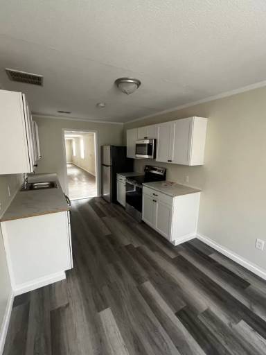 Main picture of 551 North Lee Avenue - 1