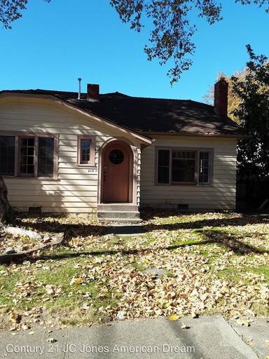Main picture of 610 NW 4th St