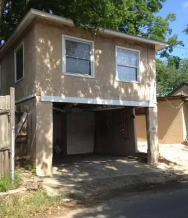 Main picture of 1012 Convent St
