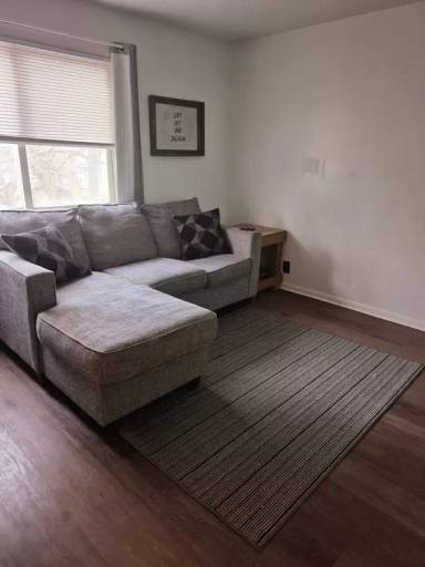 Main picture of 1312 Kosciuszko Ave