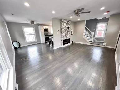 Main picture of 7611 Kinsley Pl