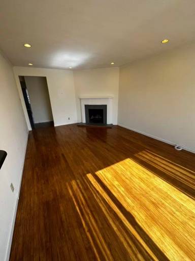 Main picture of 2120 Judah St
