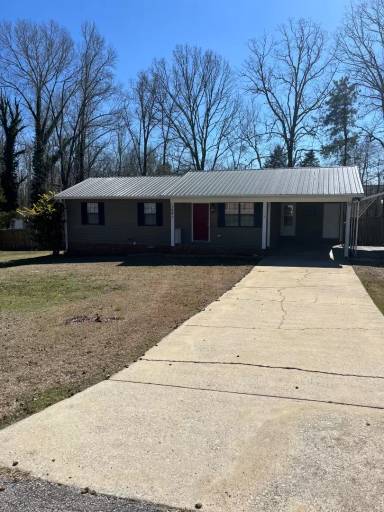 Main picture of 108 Mountain Breeze St