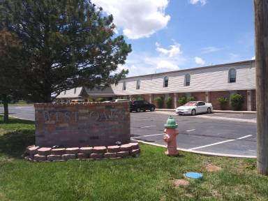 Main picture of West Oaks Apartments