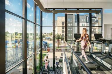 Main picture of Vitruvian West