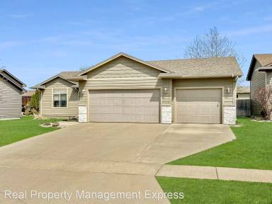 Main picture of 3208 S Triple Play Ave