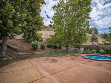 Main picture of 5914 Carell Ave