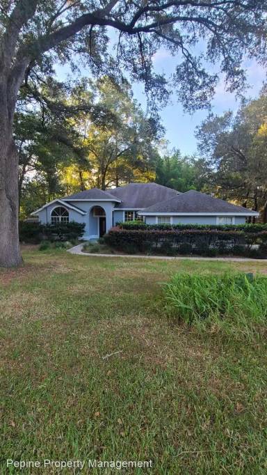 Main picture of 7515 SW 22nd Ave