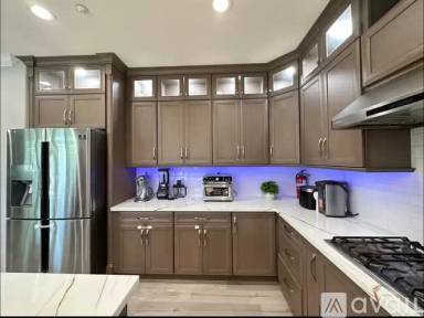 Main picture of 11496 Bridgeway Dr