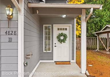 Main picture of 4828 Aqua Dr E