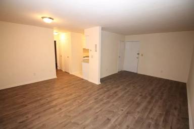 Main picture of 1266 Clinton Pl