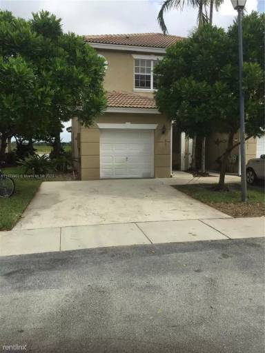 Main picture of Pelican Pointe