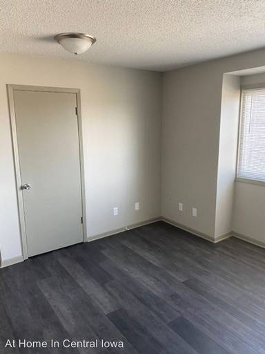 Main picture of 225 Ash St