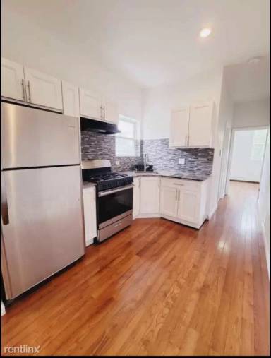 Main picture of 203 Garfield Ave
