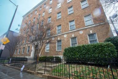 Main picture of 1417 Newton St NW