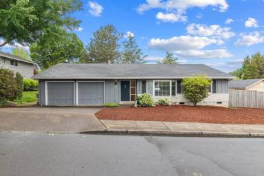 Main picture of 2575 NW 119th Pl