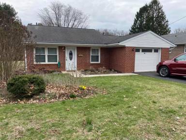 Main picture of 124 Old Mill Rd