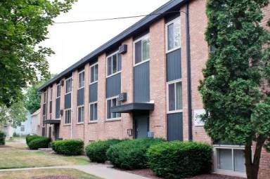 Main picture of Green Oaks Apartments