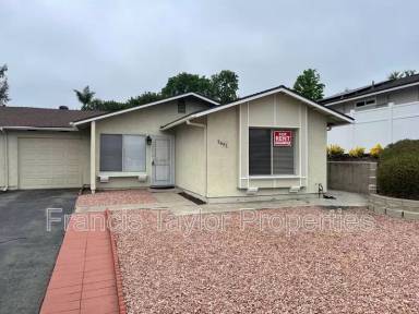 Main picture of 1639 Peacock Blvd