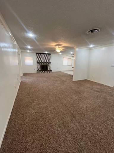 Main picture of 3609 Planz Rd
