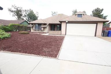 Main picture of 4963 Yuma Ave