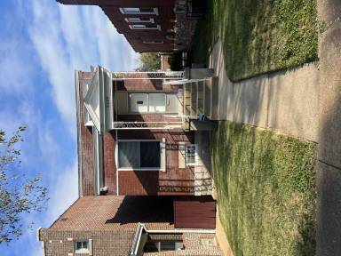 Main picture of 3669 Liermann Ave