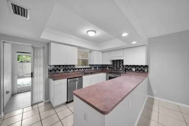 Main picture of 1407 SE 24th Ave