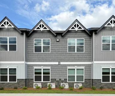 Main picture of 3305 Flynn Rd