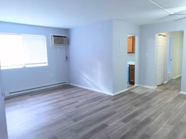 Main picture of 499 Beaumont Ave