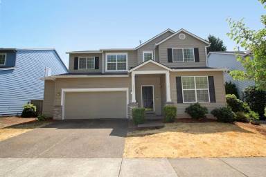 Main picture of 15542 SE Thornbridge Dr