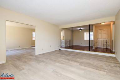 Main picture of 4542 Heppner Ln