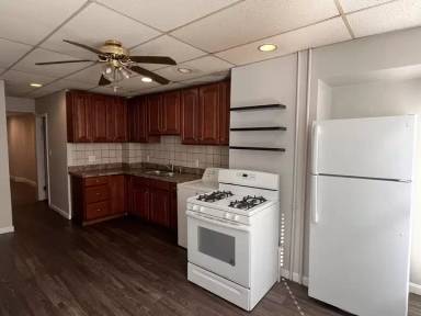 Main picture of 17 Morris St