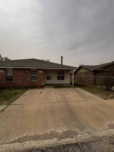 Main picture of 3430 Hyden Ave
