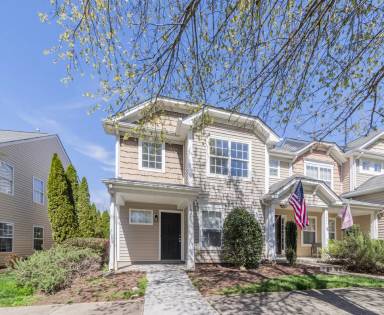 Main picture of 18457 Streamline Ct